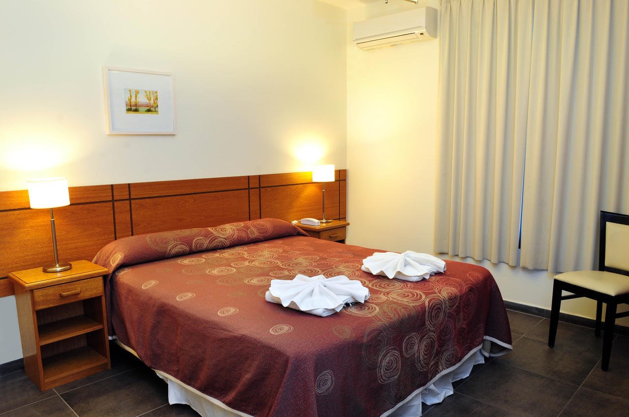 Hotel Ranqueles Villa Carlos Paz Værelse billede